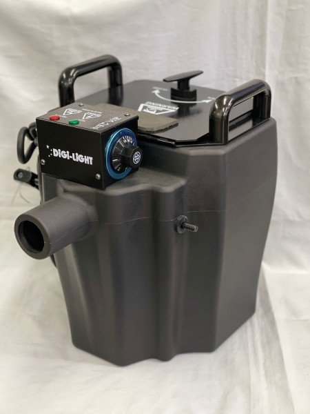 Anúncio: MAQ. GELO SECO DIGI-LIGHT 3500W