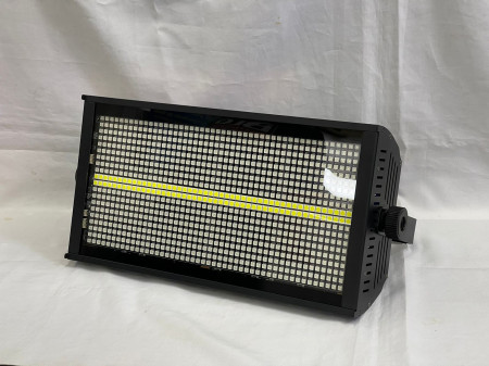 Anúncio: STROBO LED DIGI-LIGHT ATOMIC 1000W FLAT RGBW (NEW)