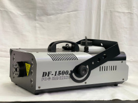 MAQUINA DE FUMACA DIGI-LIGHT 1500W LED 6X3W DMX