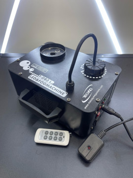 MAQ.FUMACA VERTICAL C/LED 900W